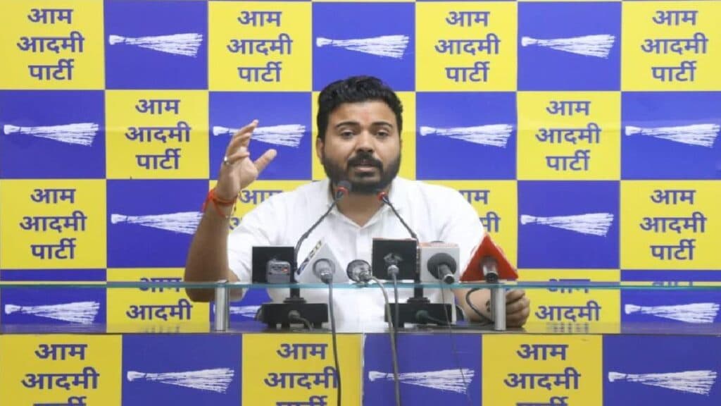 दिल्ली हाई कोर्ट ने AAP विधायक दुर्गेश पाठक के खिलाफ चुनाव याचिका खारिज की, "भ्रष्टआचरण" के आरोप निरस्त