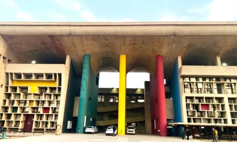 पेंशन लाभ 2014 से पहले संयुक्त विकल्प न चुनने पर नहीं रोके जा सकते: पंजाब और हरियाणा हाई कोर्ट