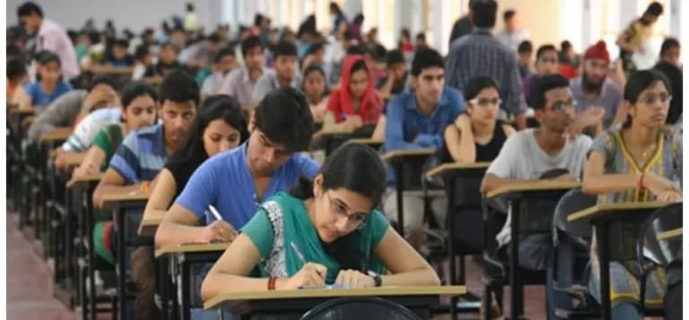 डमी छात्रों के आरोपों के बीच राजस्थान हाईकोर्ट ने कोटा के दो स्कूलों की डि-एफिलिएशन पर CBSE को पुनर्विचार का आदेश दिया