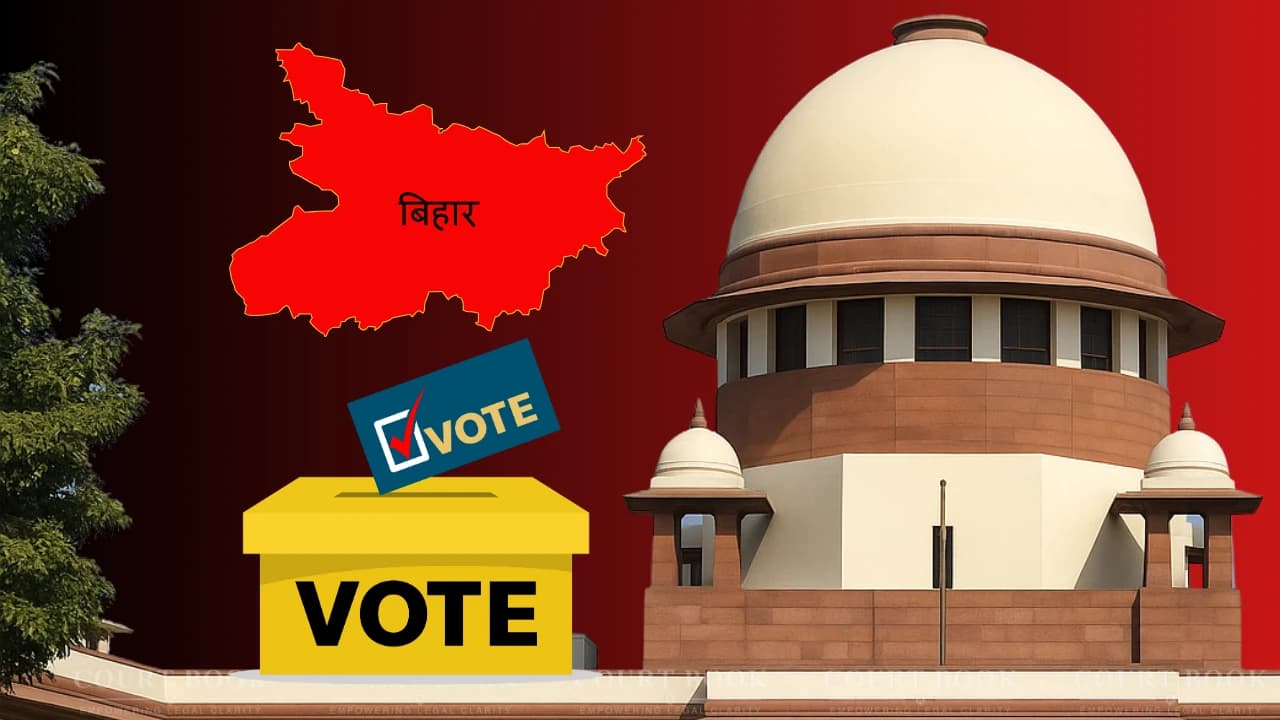 SC में दायर याचिका में चुनाव आयोग के बिहार मतदाता सूची संशोधन आदेश को चुनौती दी गई है, जिसमें मनमानी प्रक्रिया और लाखों लोगों के मताधिकार से वंचित होने का खतरा बताया गया।