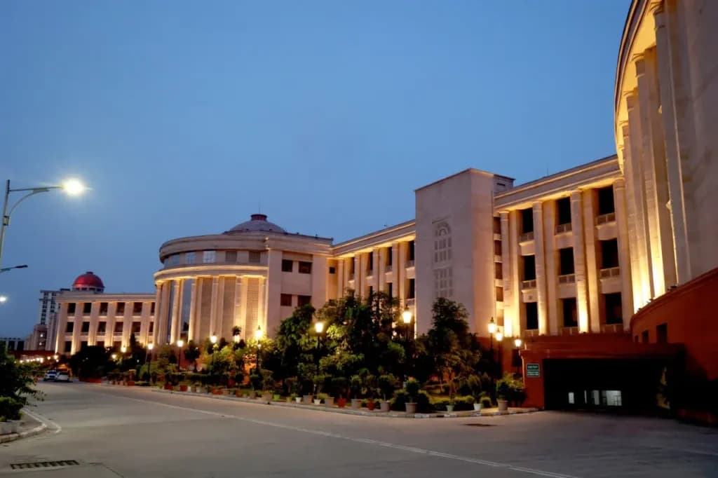 जाति आधारित राजनीतिक रैलियों पर इलाहाबाद हाईकोर्ट का बड़ा फैसला, PIL खारिज लेकिन कानून बताया काफी