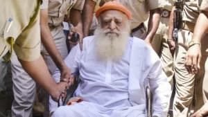 राजस्थान उच्च न्यायालय ने आसाराम की अंतरिम जमानत 25 मई तक या फैसले की तारीख तक, जो भी पहले हो, बढ़ा दी है।