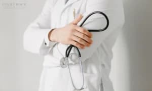 कोविड प्रोटोकॉल उल्लंघन मामला: साक्ष्यों के अभाव में बॉम्बे हाईकोर्ट ने डॉक्टर के खिलाफ दर्ज FIR को किया रद्द