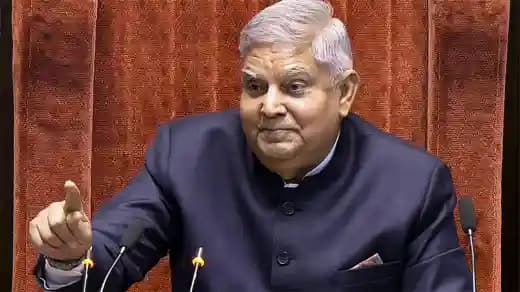 अनुच्छेद 142 लोकतांत्रिक ताकतों के खिलाफ 'परमाणु मिसाइल' बन गया है : उपराष्ट्रपति जगदीप धनखड़