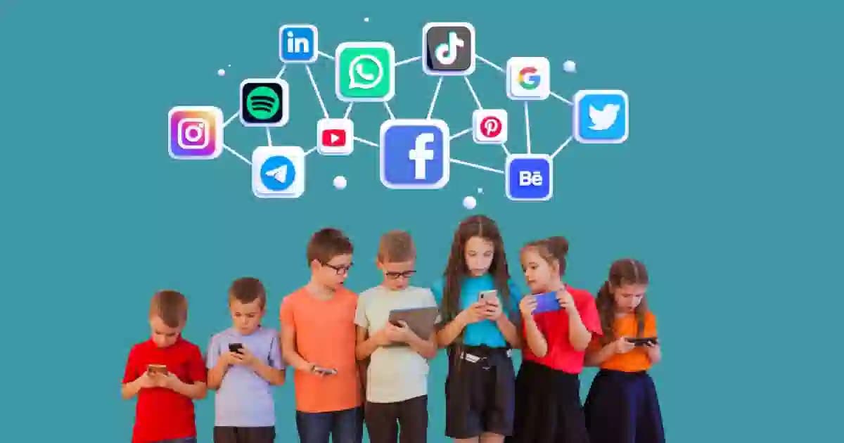 13 वर्ष से कम आयु के बच्चों के लिए सोशल मीडिया पर रोक लगाने की याचिका पर सुप्रीम कोर्ट ने केंद्र सरकार से संपर्क करने की अनुमति दी