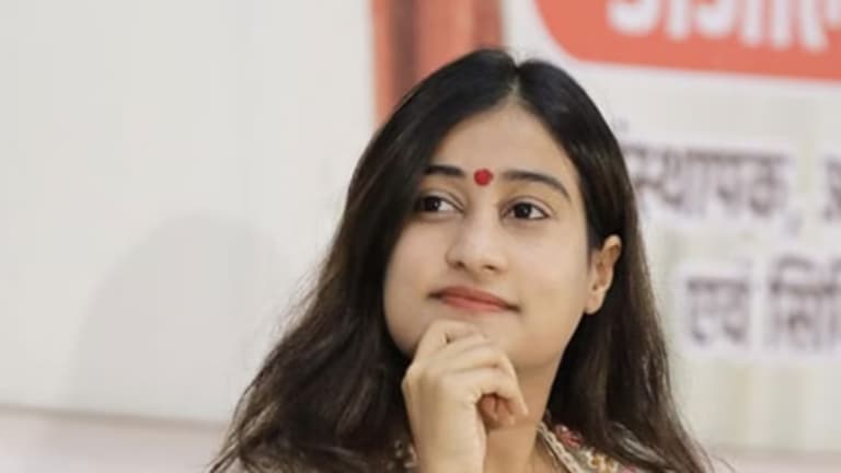 दिल्ली हाईकोर्ट का आदेश: लोकसभा स्पीकर ओम बिरला की बेटी अंजलि बिरला के खिलाफ मानहानि वाले पोस्ट हटाने का निर्देश